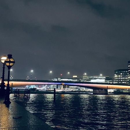 Shadwell - Walking Distance To Tower Bridge, Two Stations In Close Proximity Londres Exterior foto